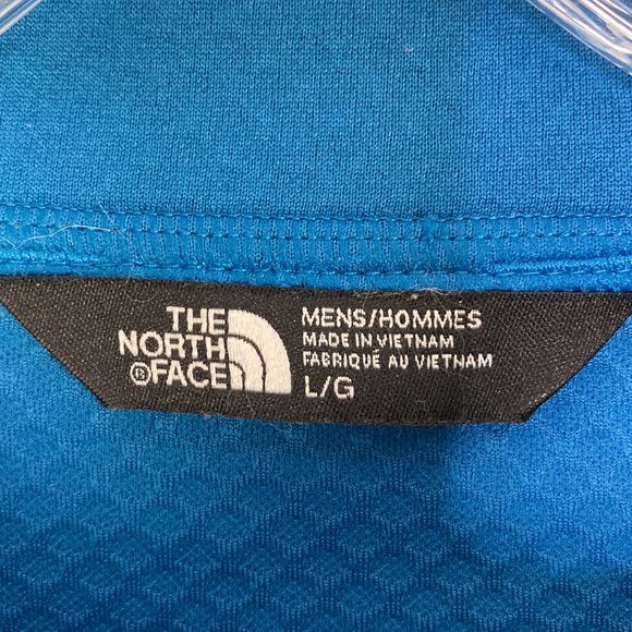 The North Face Quarter Zip Pullover - Picture 4 of 5